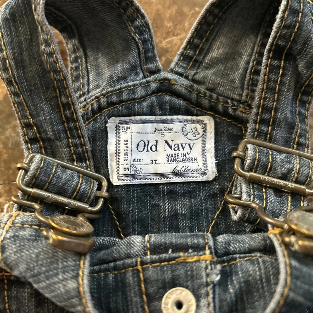Old Navy Jean Overall Skirt Toddler Girls Size 3T Blue Denim Overalls One Piece